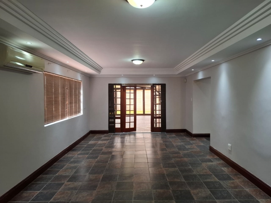 4 Bedroom Property for Sale in Park West Free State